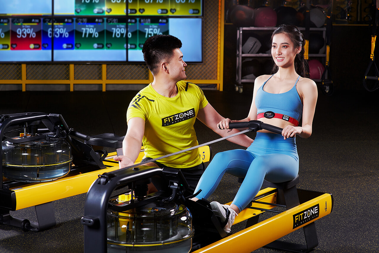 FITZONE CAMP 課程是以更短的休息時間和燃燒更多的卡路里燃燒為設計的間歇運動課程。